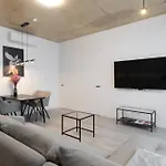 Bossa Nova - Modern 2 Bedroom In The Center * 빌뉴스