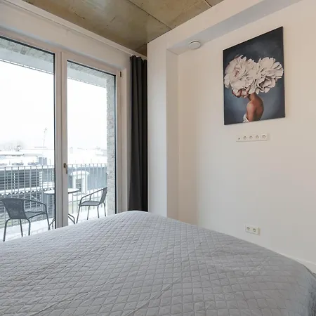 Bossa Nova - Modern 2 Bedroom In The Center Вильнюс