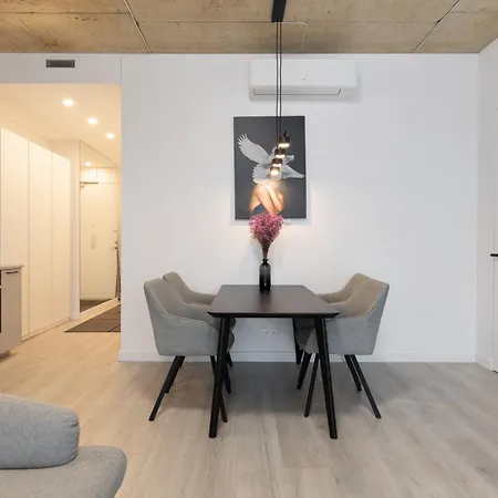 Bossa Nova - Modern 2 Bedroom In The Center * Вильнюс