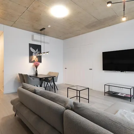 Apartment Bossa Nova - Modern 2 Bedroom In The Center *